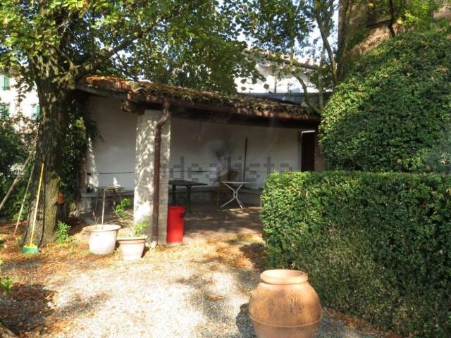 Casa in vendita a Colline Matildiche, Re
