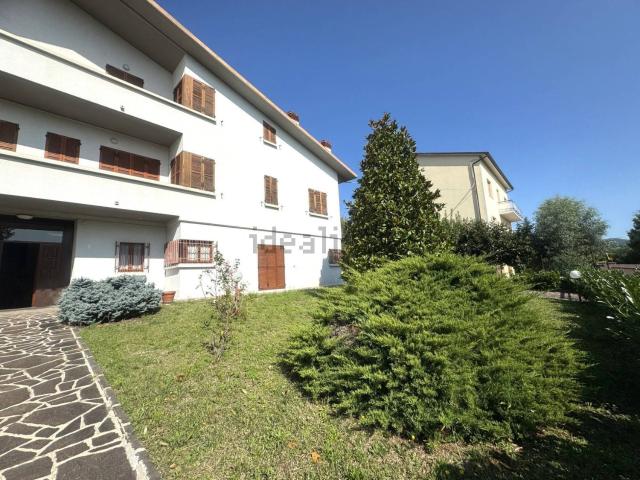 Casa in vendita a Borgo, Marche