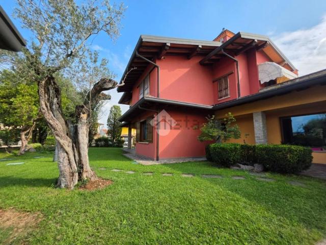 Casa in vendita a Malpaga, Cavernago