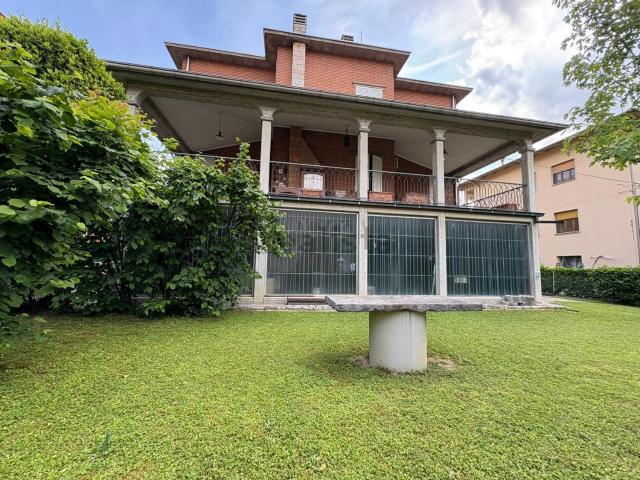 Casa in vendita a Unione dei comuni del Distretto Ceramico, Sassuolo