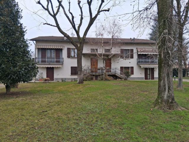 Casa in vendita a Val d’Enza, Re