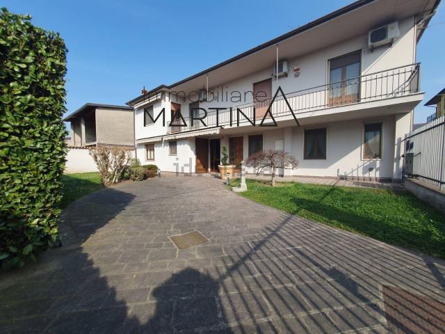 Casa in vendita a Mornico Al Serio, Lombardia