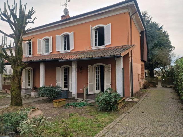Casa in vendita a Gambolò, Lombardia
