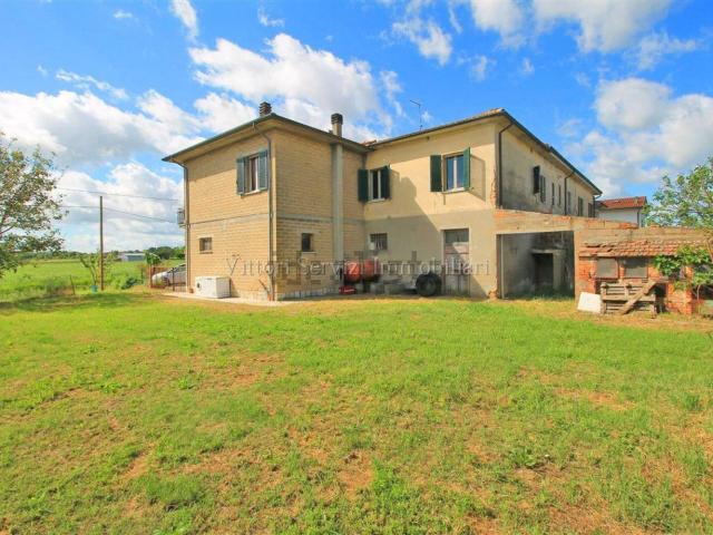 Casa in vendita a Abbadia di Montepulciano, Abbadia Di Montepulciano