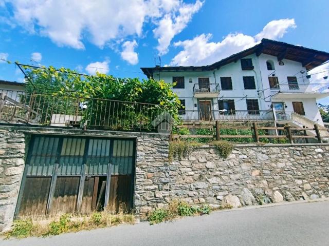 Casa in vendita a Saint Pierre, Aosta