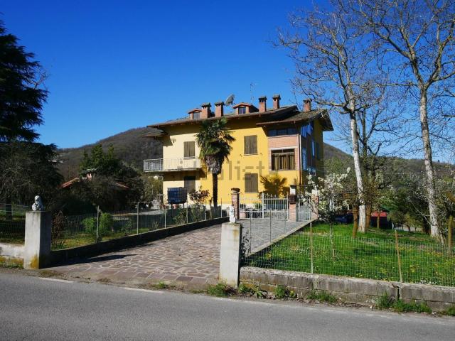 Casa in vendita a Unione dei comuni del Frignano, Serramazzoni
