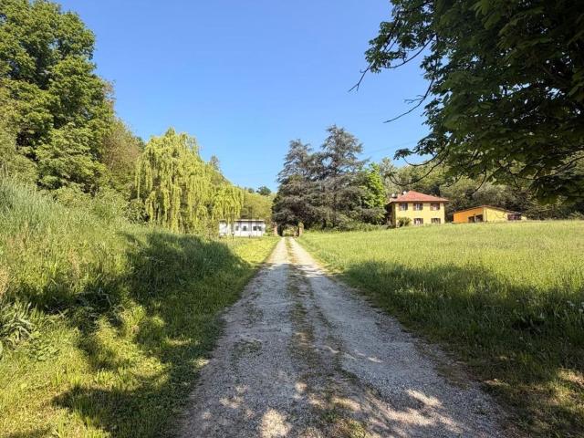 Casa in vendita a Piemonte, Asti