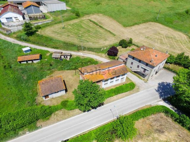 Casa in vendita a Marche, Pesaro E Urbino
