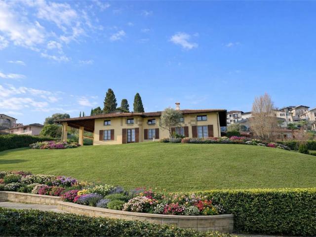 Casa in vendita a Eupilio, Lombardia