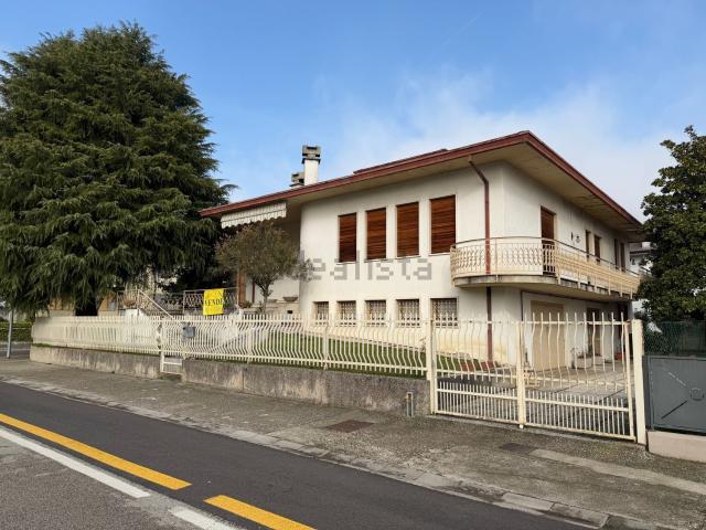 Casa in vendita a Limena, Veneto