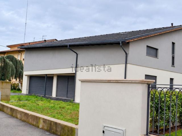 Casa in vendita a Lonigo, Vicenza