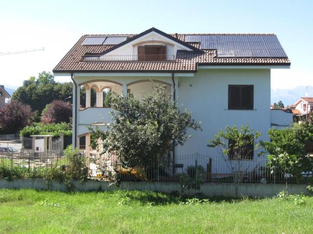 Casa in vendita a Piemonte, Torino