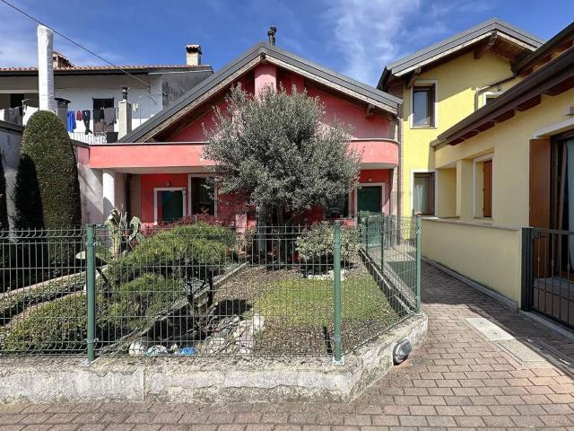 Casa in vendita a Concorezzo, Lombardia