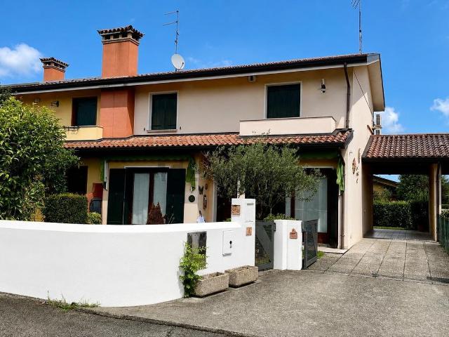 Casa in vendita a Pravisdomini, Friuli-Venezia Giulia
