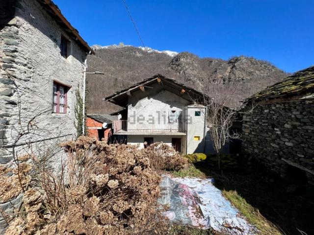 Casa in vendita a Unione Montana Alpi Graie, Piemonte