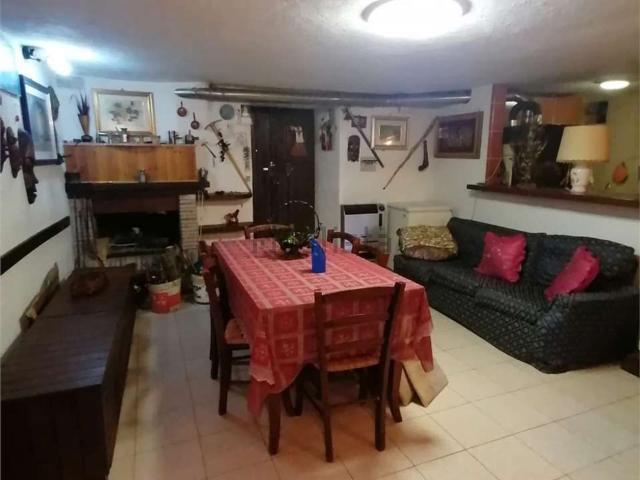 Casa in vendita a Terni, Umbria