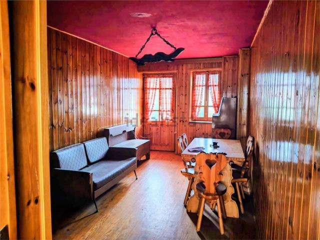 Casa in vendita a Saint Marcel, Aosta