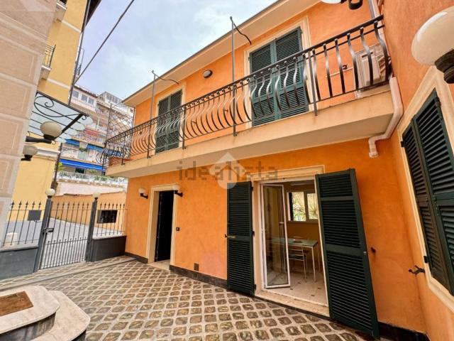 Casa in vendita a Alassio, Liguria