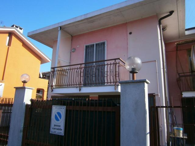 Casa in vendita a Piemonte, Torino