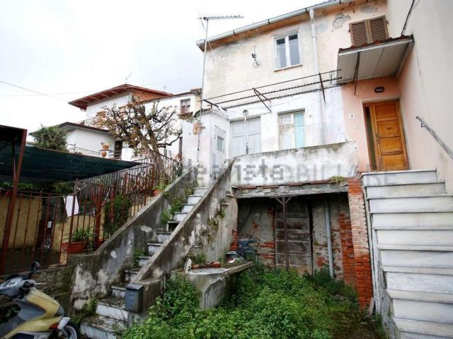 Casa in vendita a San Carlo, Marina Di Massa