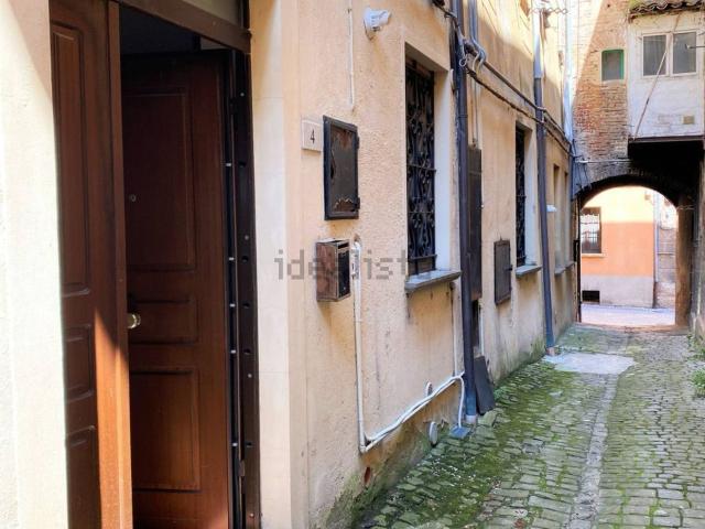 Casa in vendita a Piano, Marche