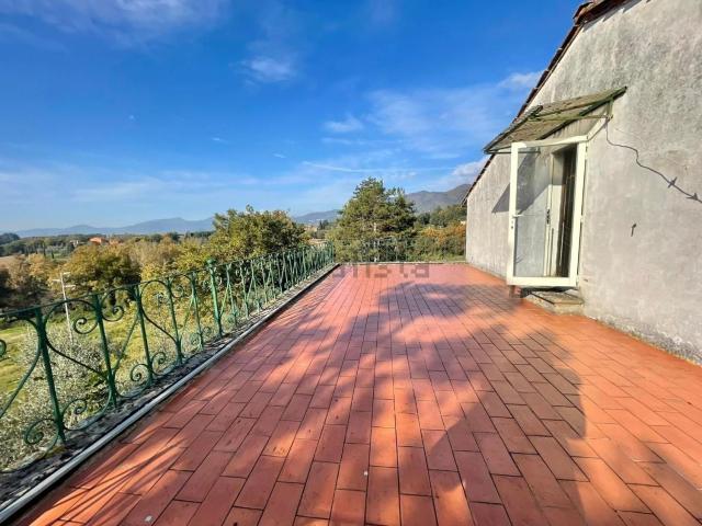 Casa in vendita a Capannori, Toscana