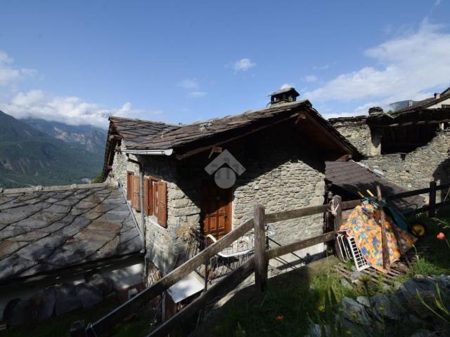 Casa in vendita a Saint Denis, Aosta
