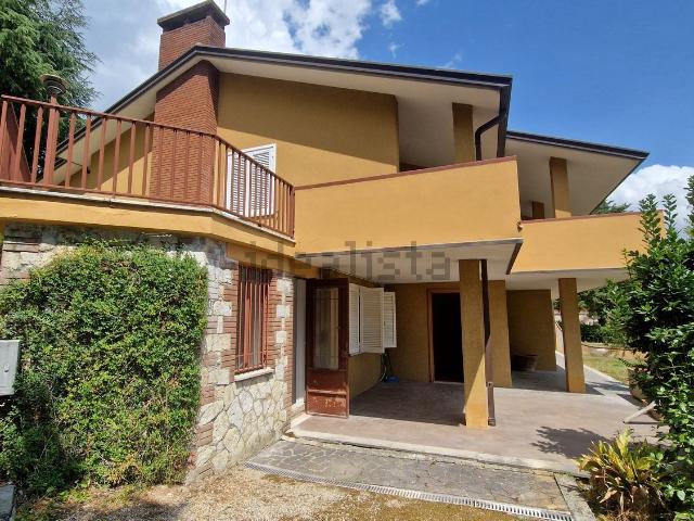Casa in vendita a Cenerente, Umbria