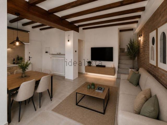 Casa in vendita a Borgonovo Val Tidone, Reggio Emilia
