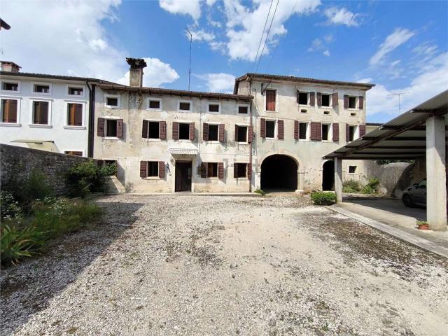 Casa in vendita a Godega Sant'urbano, Veneto