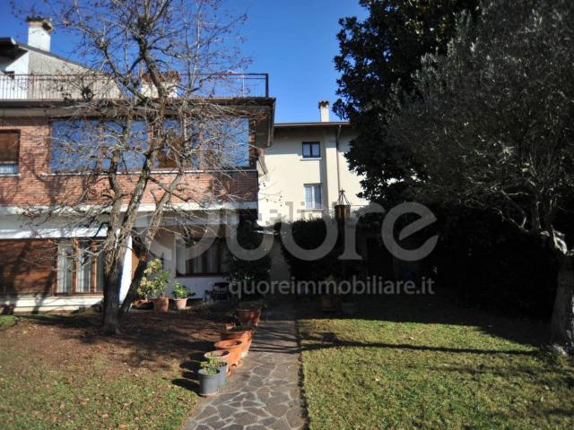Casa in vendita a Buttrio, Friuli-Venezia Giulia