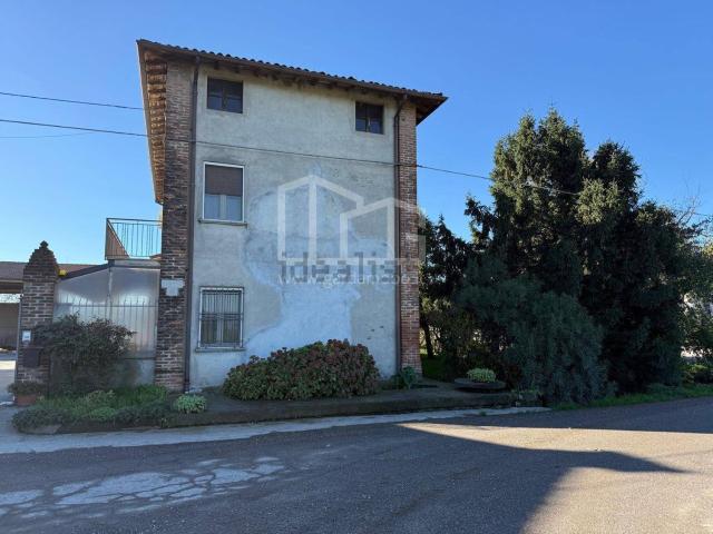 Casa in vendita a Bagnolo Mella, Lombardia