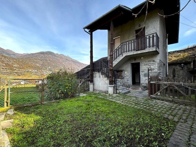 Casa in vendita a Saint Marcel, Aosta