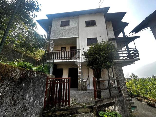 Casa in vendita a Piantedo, Lombardia