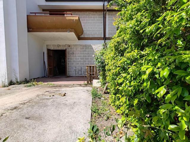 Casa in vendita a Roccabascerana, Campania