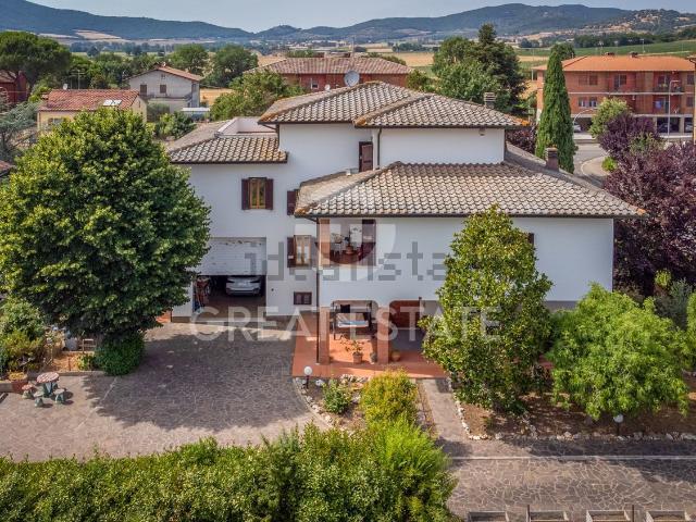 Casa in vendita a Magione, Umbria