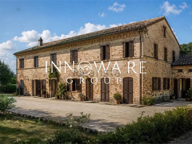 Casa in vendita a Contrada Vallememoria, Marche