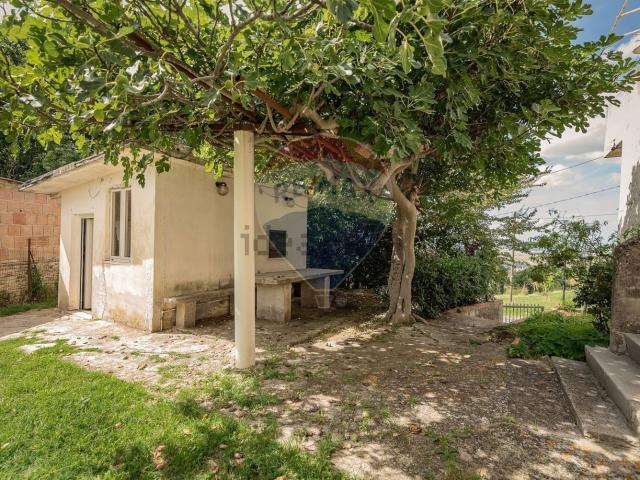 Casa in vendita a Marche, Ancona