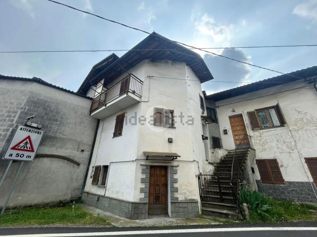 Casa in vendita a Deiro Inferiore, Piemonte