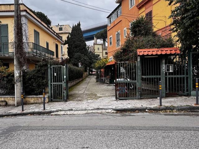Casa in vendita a Municipalità 3, Napola