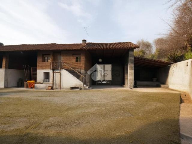 Casa in vendita a Piemonte, Torino
