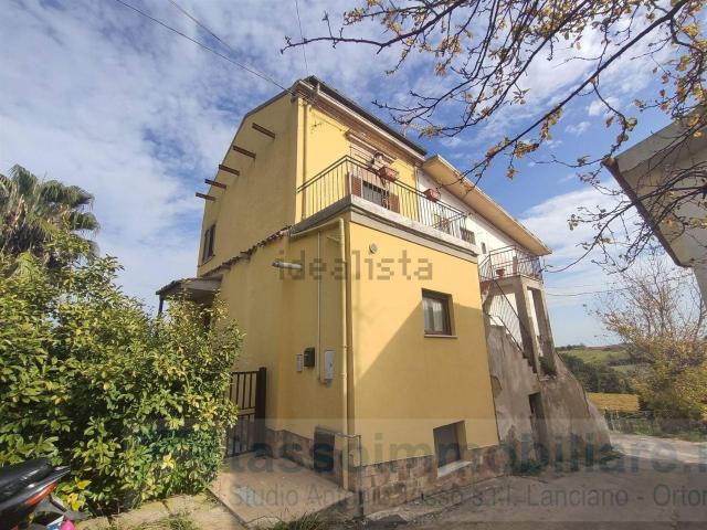 Casa in vendita a Villa Sarchese, Ortona