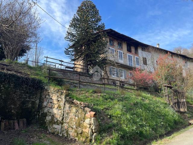 Casa in vendita a Valdilana, Piemonte