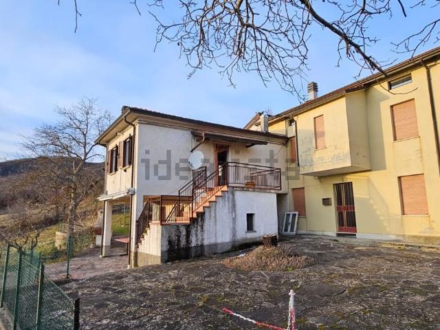 Casa in vendita a Pessola, Varsi