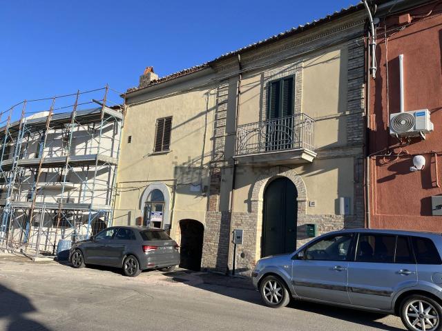 Casa in vendita a Pollutri, Abruzzo