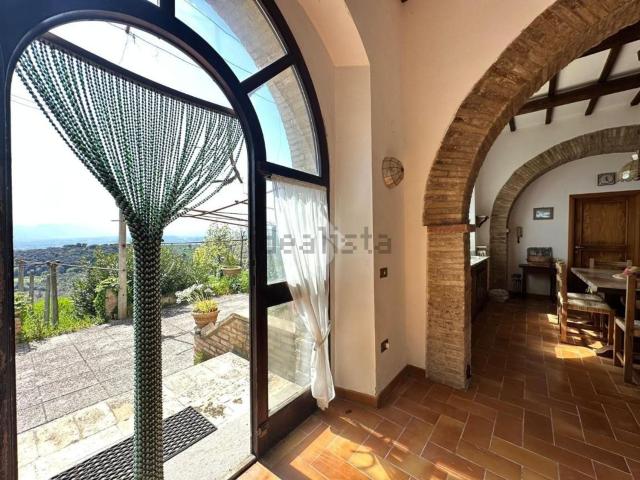 Casa in vendita a Montefalco, Umbria