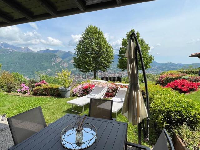 Casa in vendita a Galbiate, Lombardia