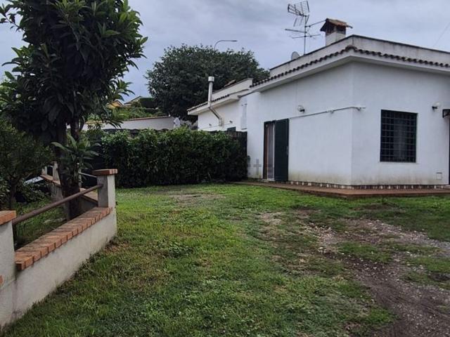 Casa in vendita a Grottaferrata, Roma Capitale