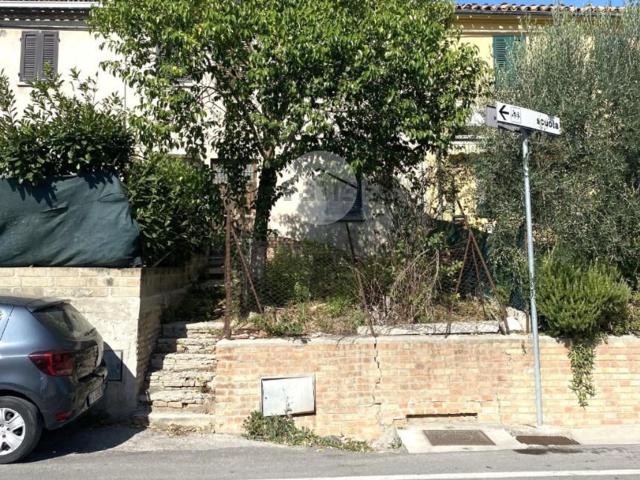 Casa in vendita a Rosciano, Marche