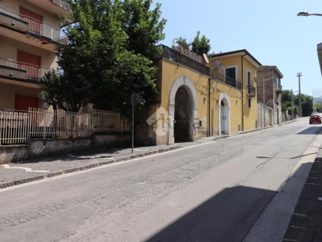 Casa in vendita a Bolano, Fisciano